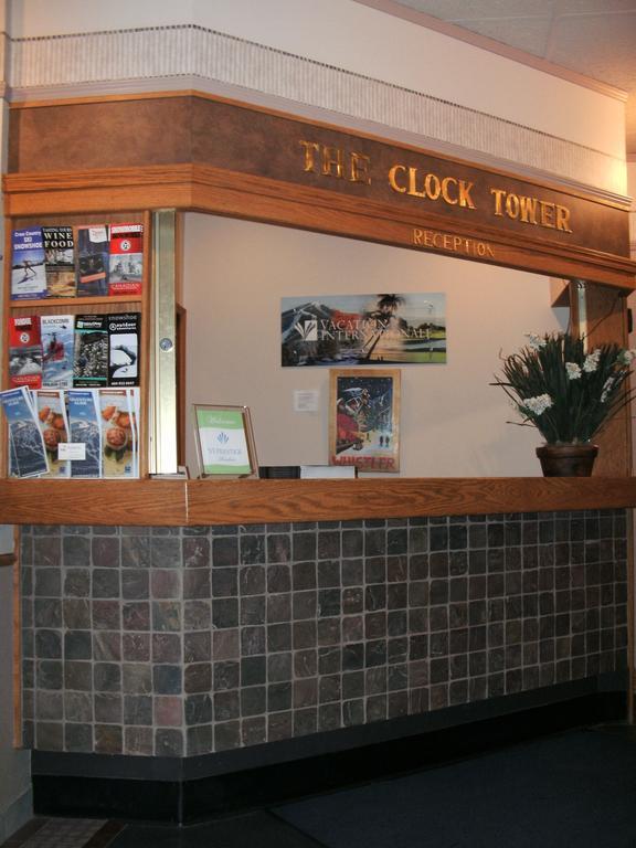 Clock Tower Resort Whistler Interior foto